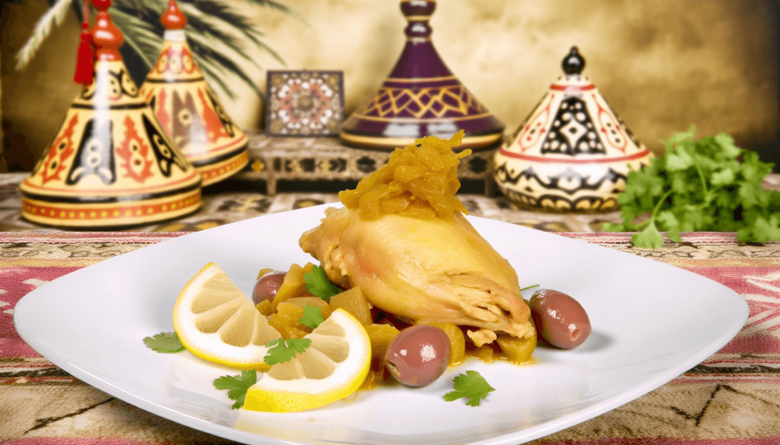 Smaki Maroka: Tajine z Kurczakiem i Cytryną Konfitowaną szybkoo.pl
